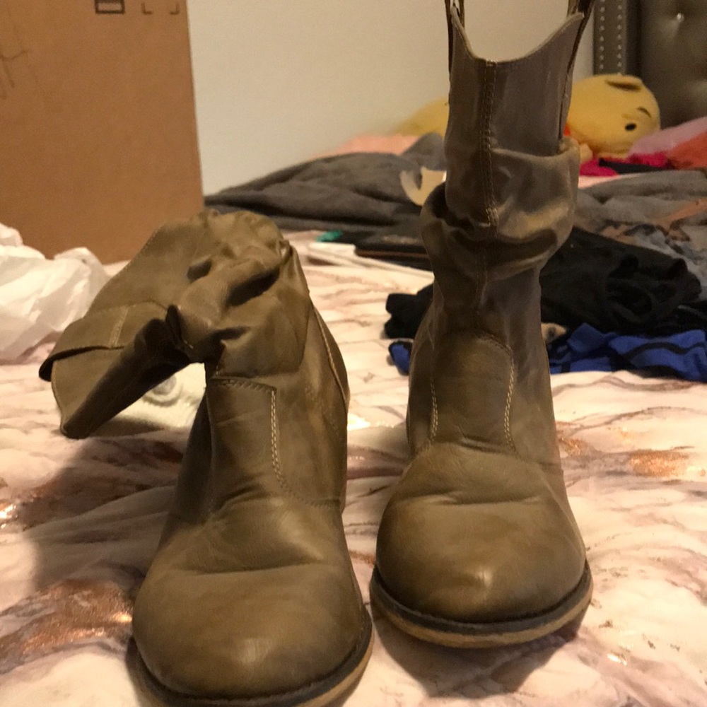 Boots